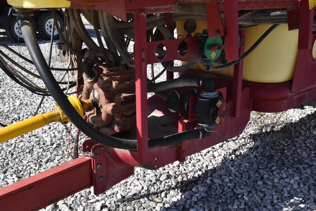 Hardi 650 pull-type sprayer