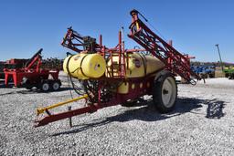 Hardi 650 pull-type sprayer