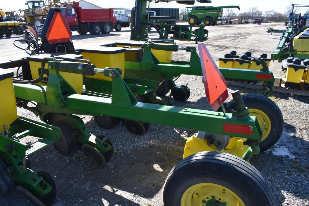1997 John Deere 1710 12 row 30" 3-pt. planter