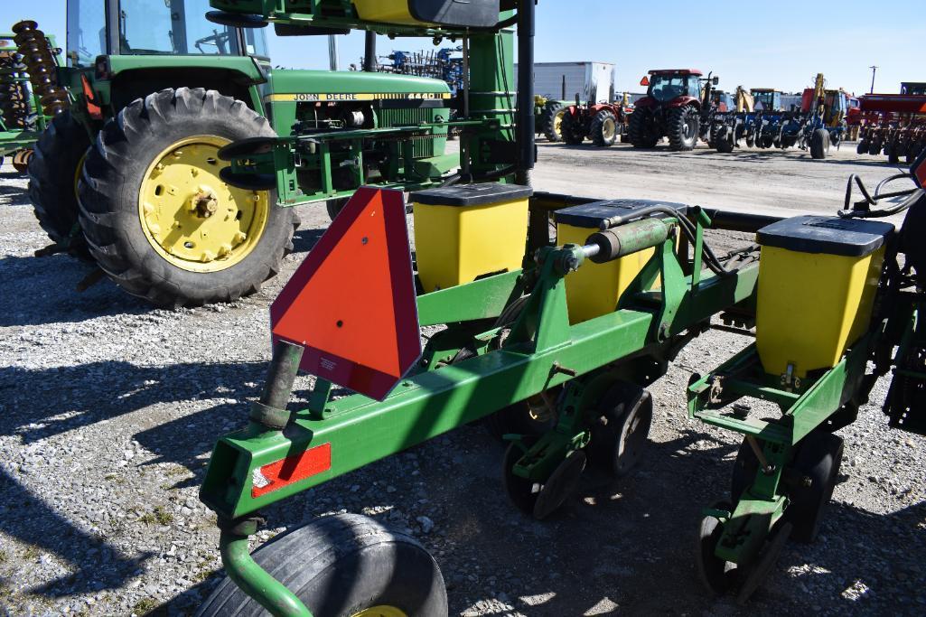 1997 John Deere 1710 12 row 30" 3-pt. planter
