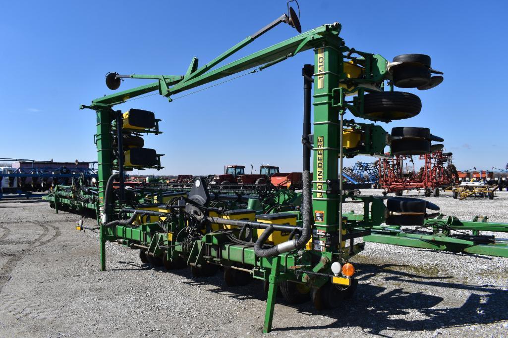 1997 John Deere 1710 12 row 30" 3-pt. planter
