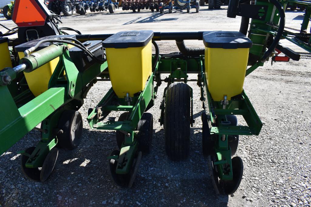 1997 John Deere 1710 12 row 30" 3-pt. planter