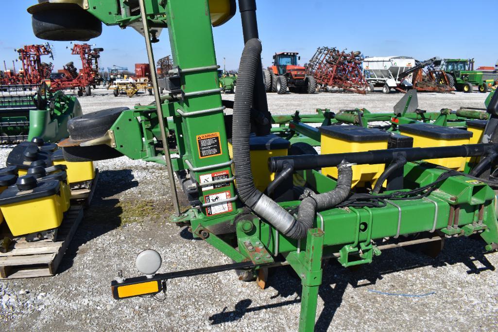 1997 John Deere 1710 12 row 30" 3-pt. planter