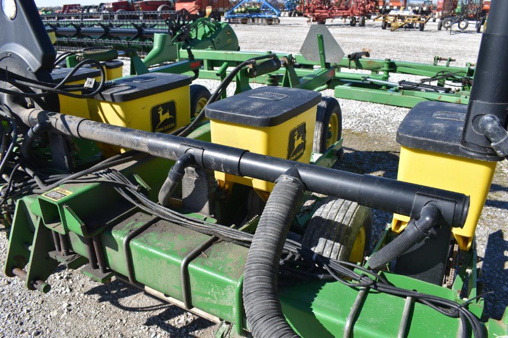 1997 John Deere 1710 12 row 30" 3-pt. planter