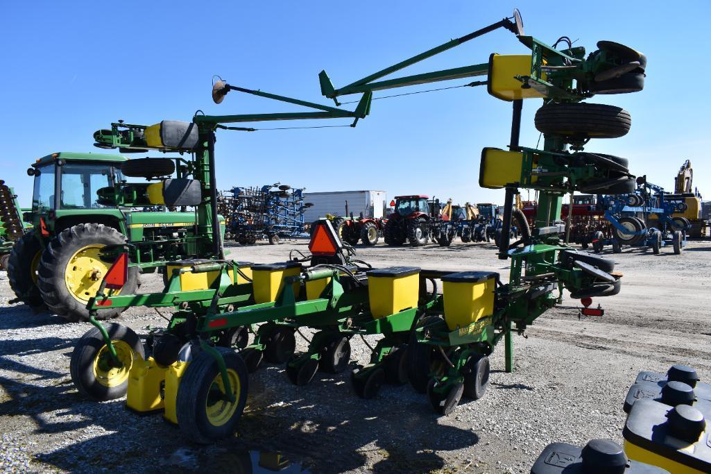 1997 John Deere 1710 12 row 30" 3-pt. planter