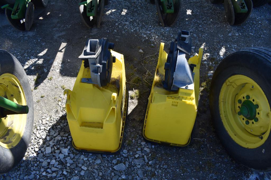 1997 John Deere 1710 12 row 30" 3-pt. planter