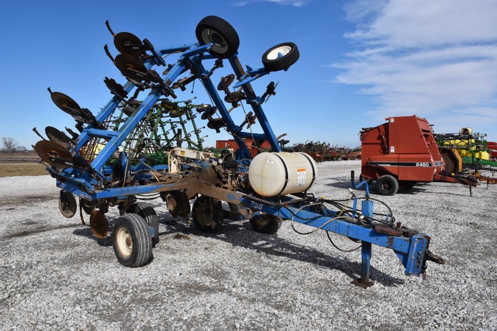 Blu-Jet 13-knife NH3 applicator