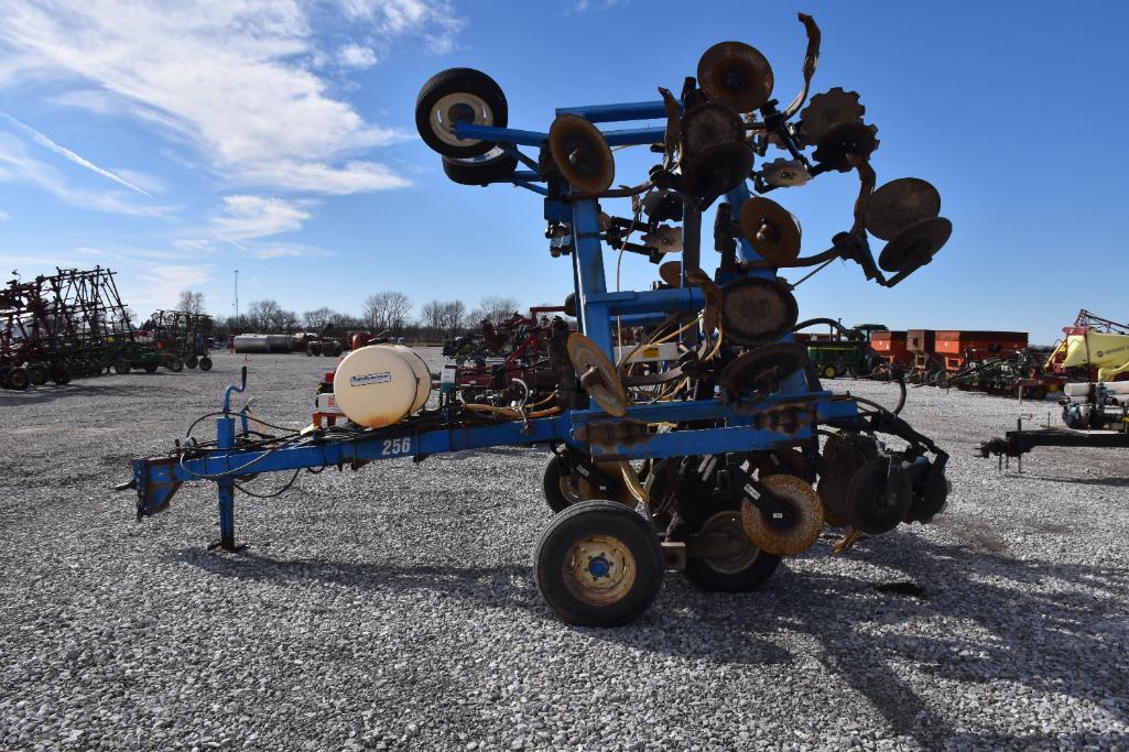 Blu-Jet 13-knife NH3 applicator