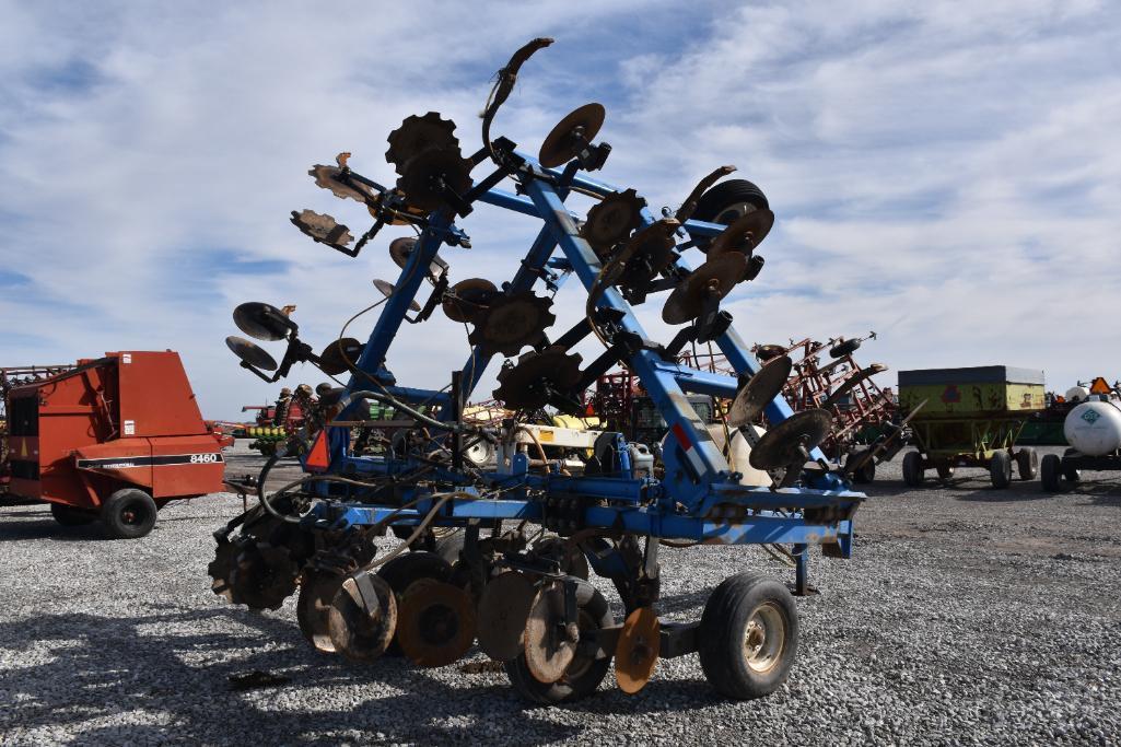 Blu-Jet 13-knife NH3 applicator
