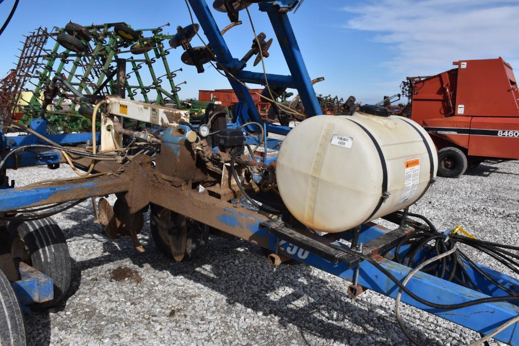 Blu-Jet 13-knife NH3 applicator