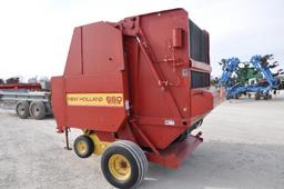 New Holland 660 round baler