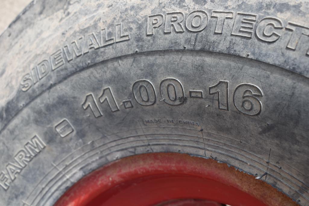 International 766 2wd tractor