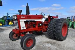 International 1066 2wd tractor