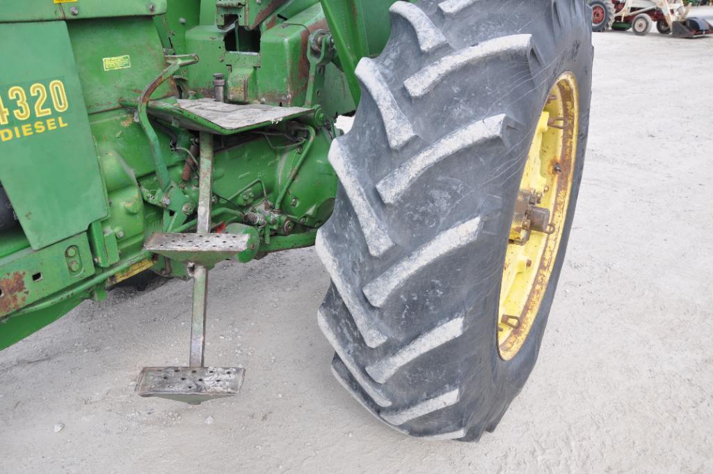 John Deere 4320 2wd tractor