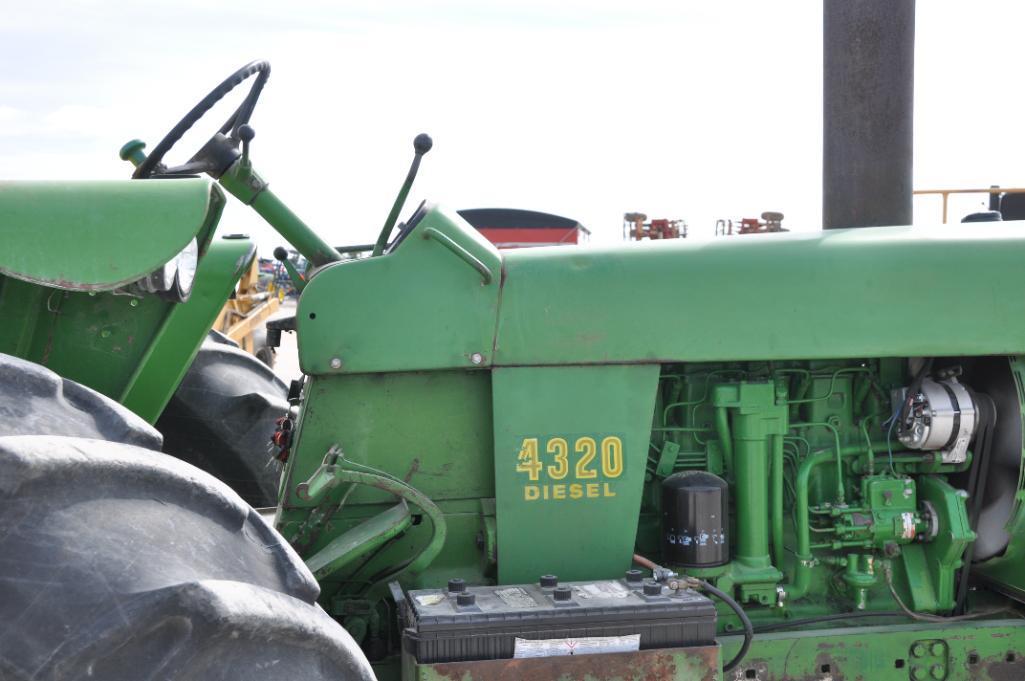 John Deere 4320 2wd tractor