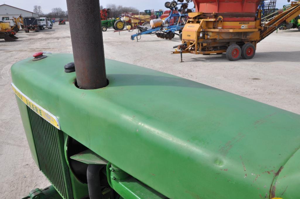 John Deere 4320 2wd tractor