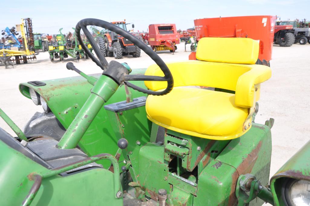 John Deere 4320 2wd tractor