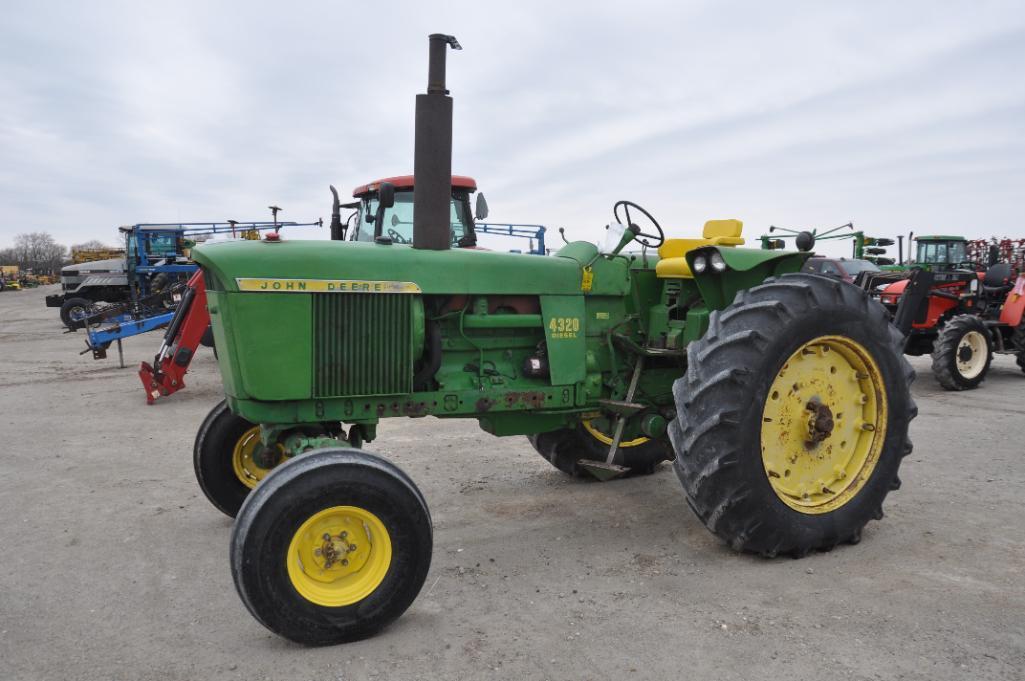 John Deere 4320 2wd tractor