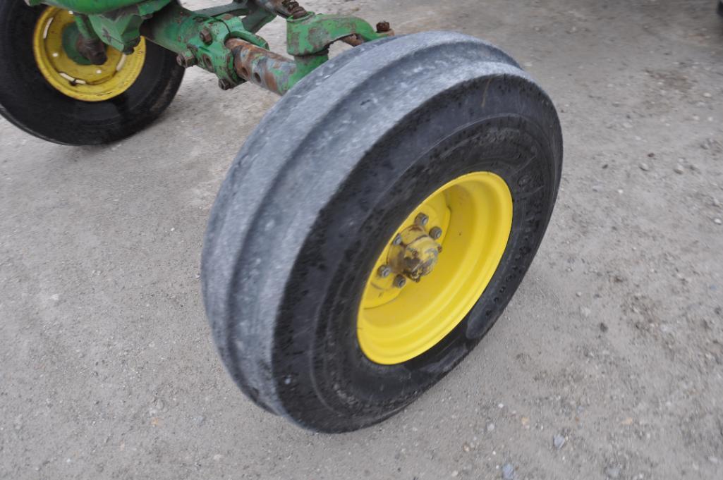John Deere 4320 2wd tractor