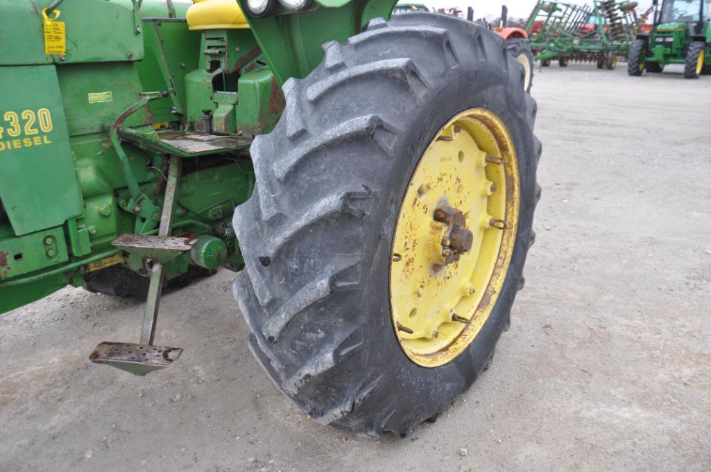 John Deere 4320 2wd tractor