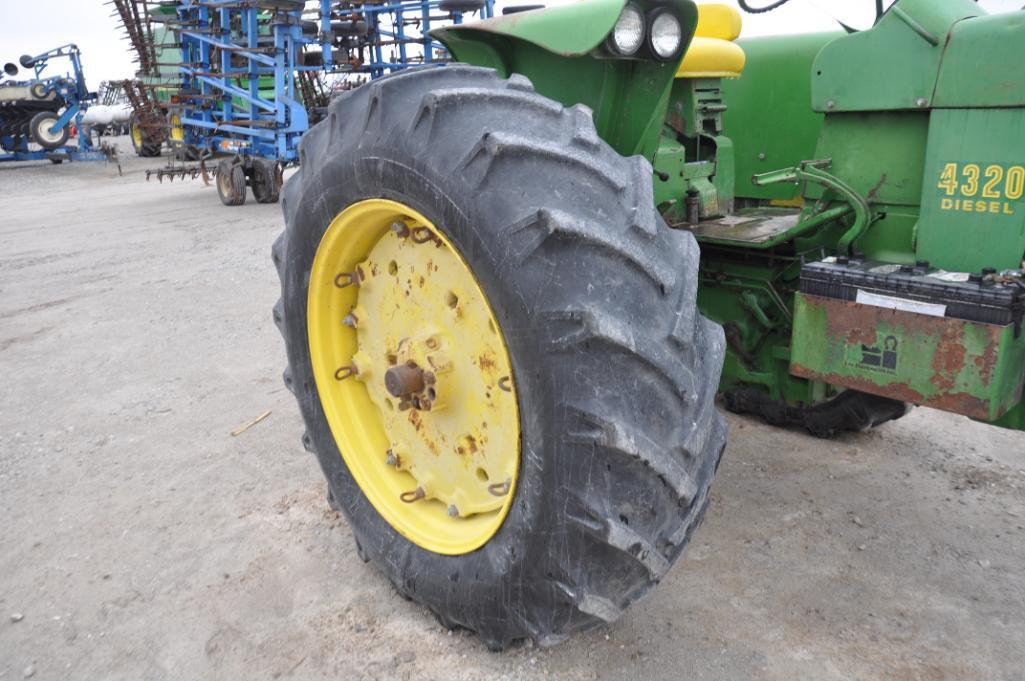 John Deere 4320 2wd tractor