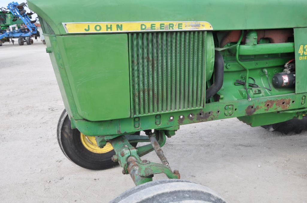 John Deere 4320 2wd tractor