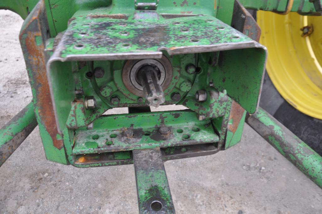 John Deere 4320 2wd tractor