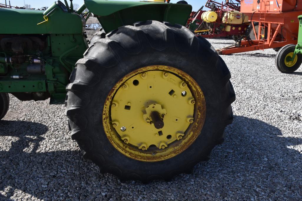 John Deere 3010 2wd tractor