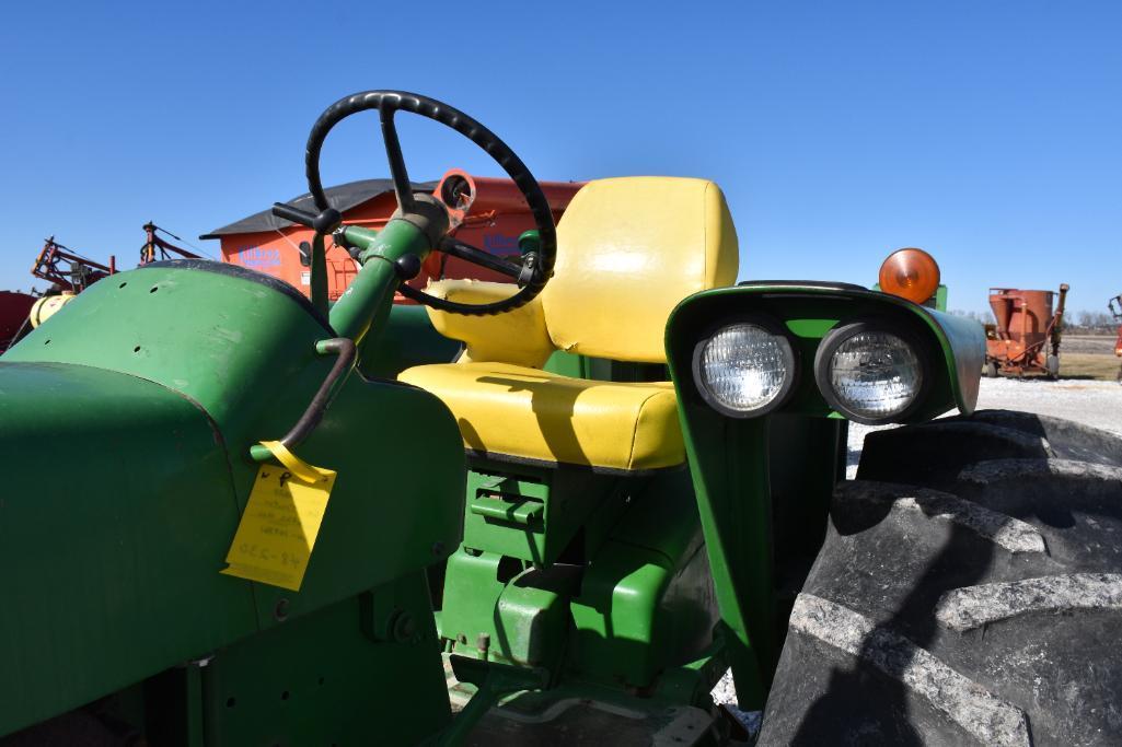 John Deere 3010 2wd tractor