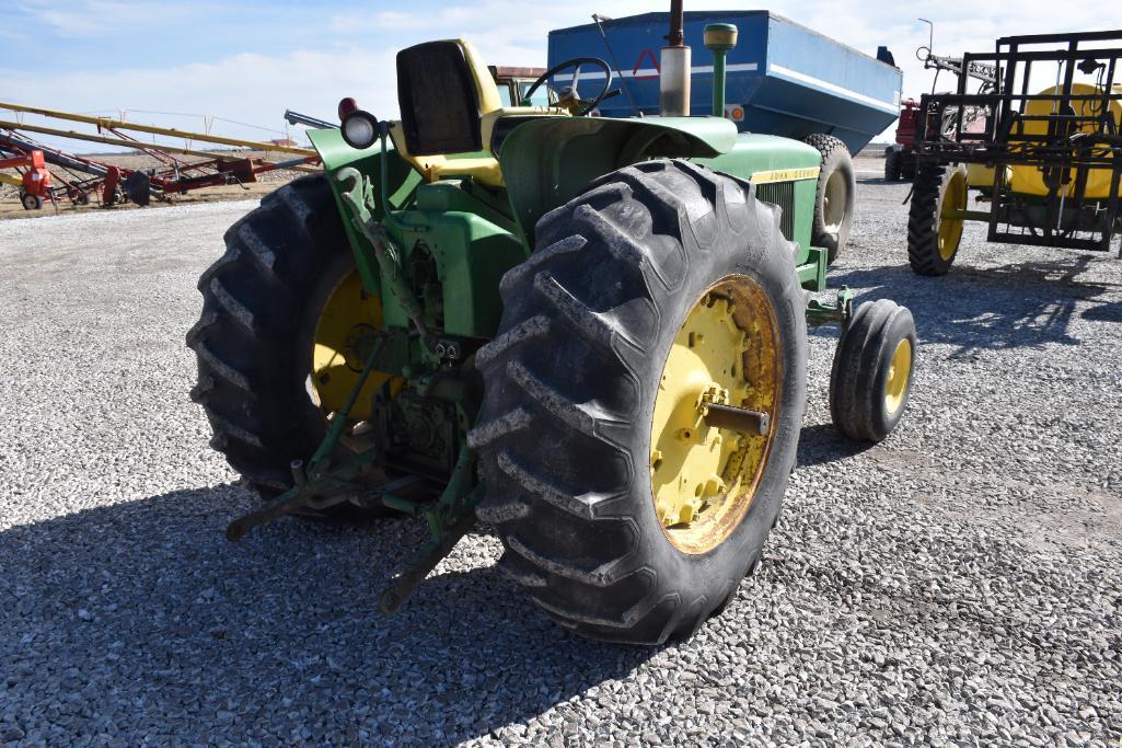 John Deere 3010 2wd tractor