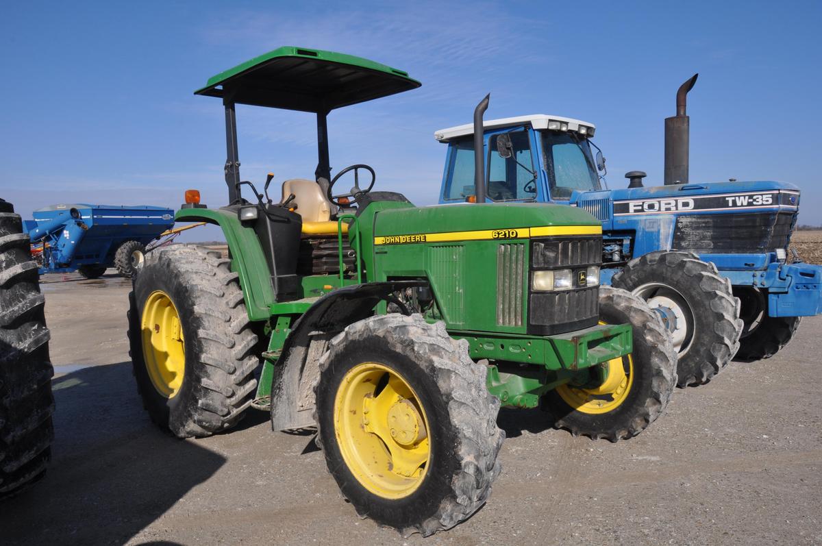 John Deere 6210 MFWD tractor