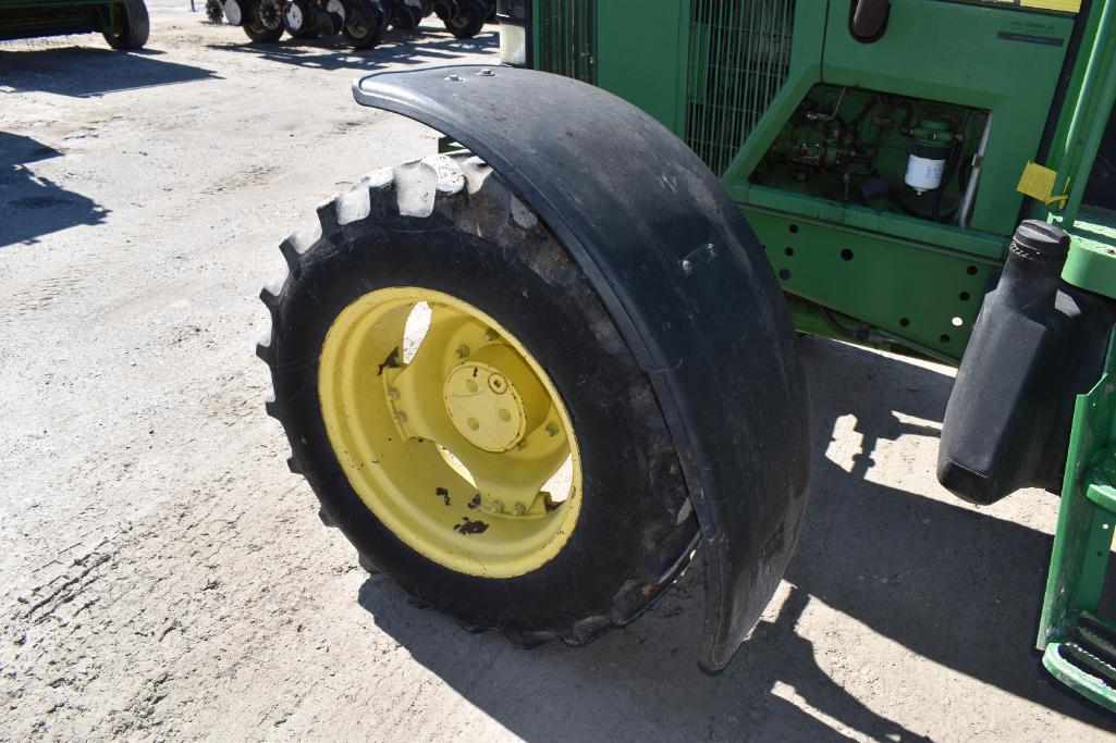 John Deere 6210 MFWD tractor