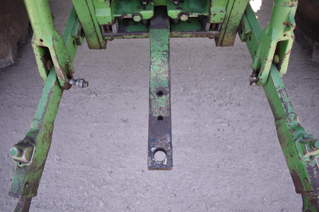 John Deere 6210 MFWD tractor