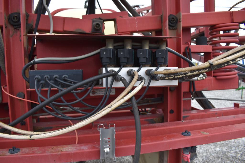 Hardi 750 pull-type sprayer