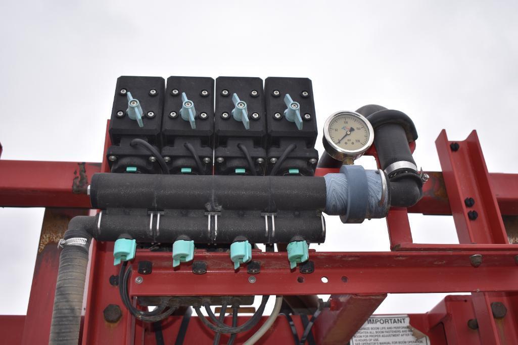 Hardi 750 pull-type sprayer