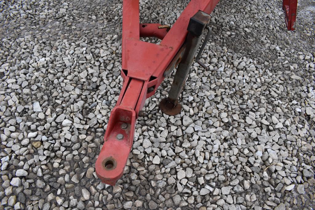 Hardi 750 pull-type sprayer