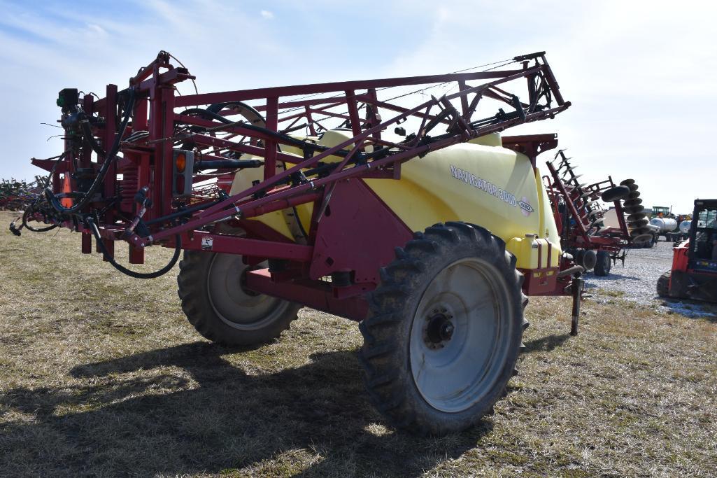 Hardi 3000 Navigator pull-type sprayer