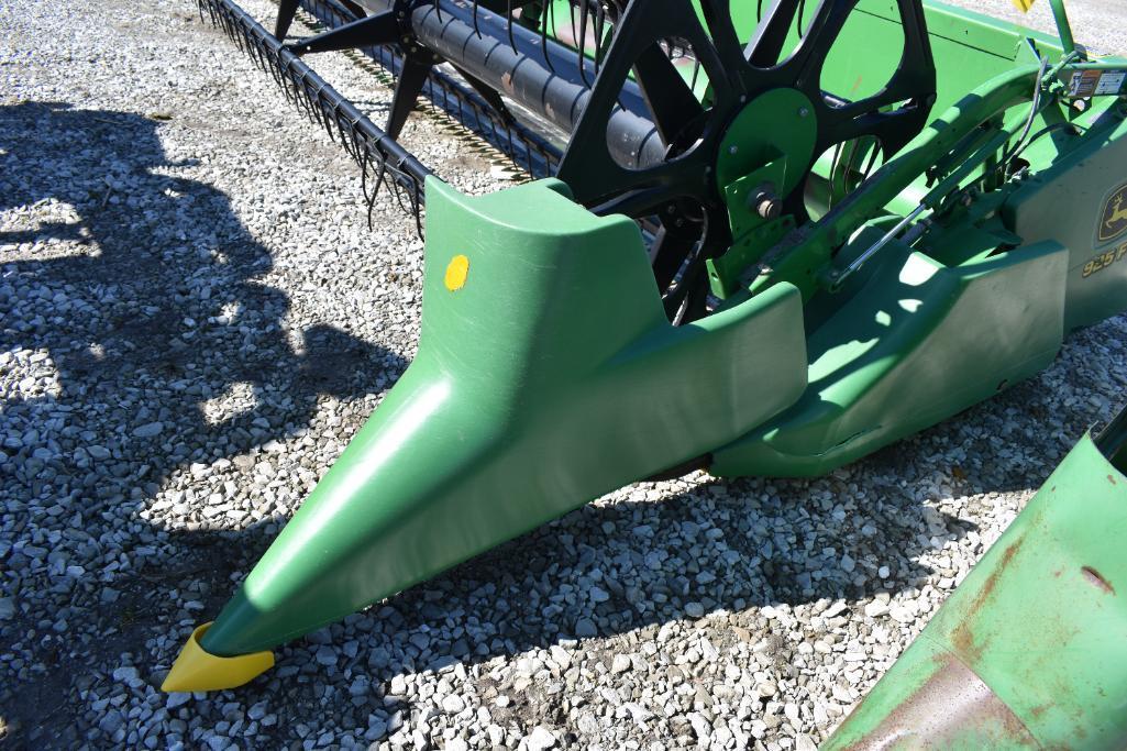 2001 John Deere 925F 25' platform