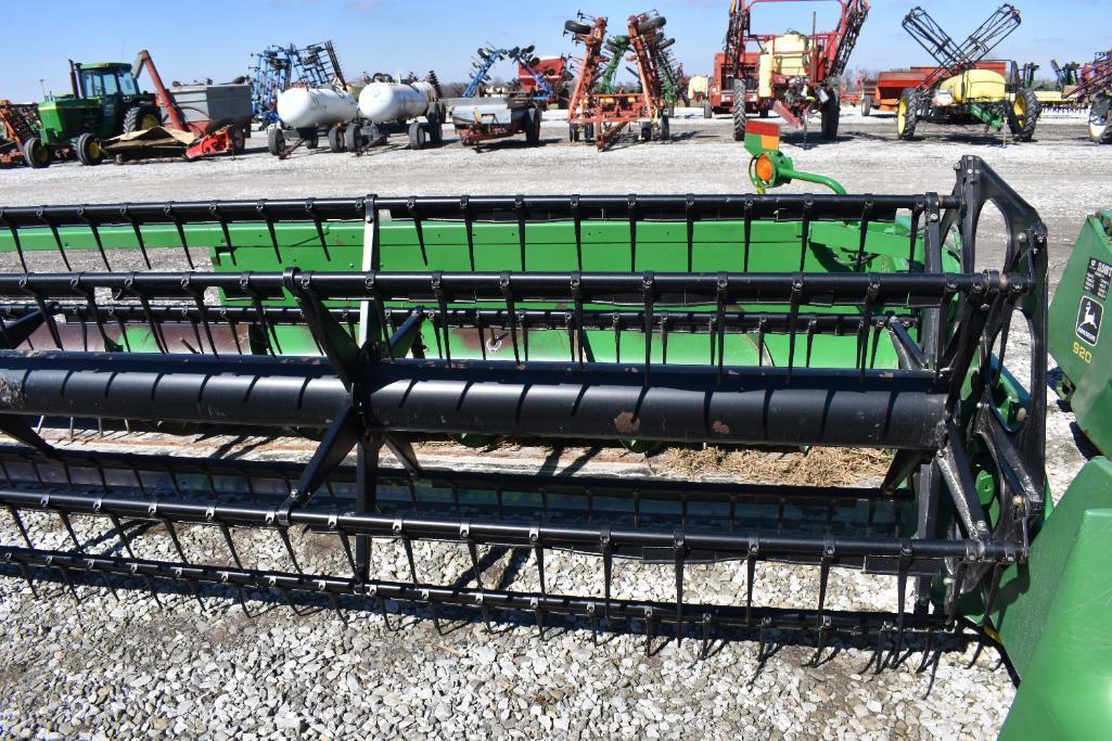 2001 John Deere 925F 25' platform