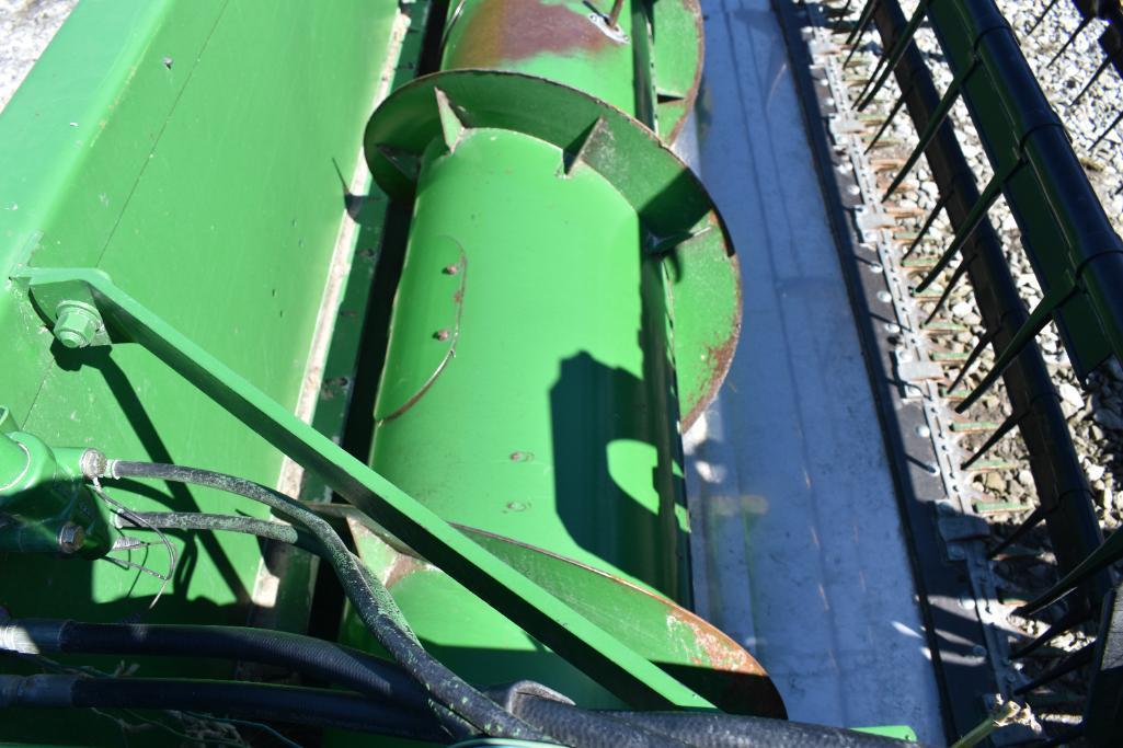2001 John Deere 925F 25' platform