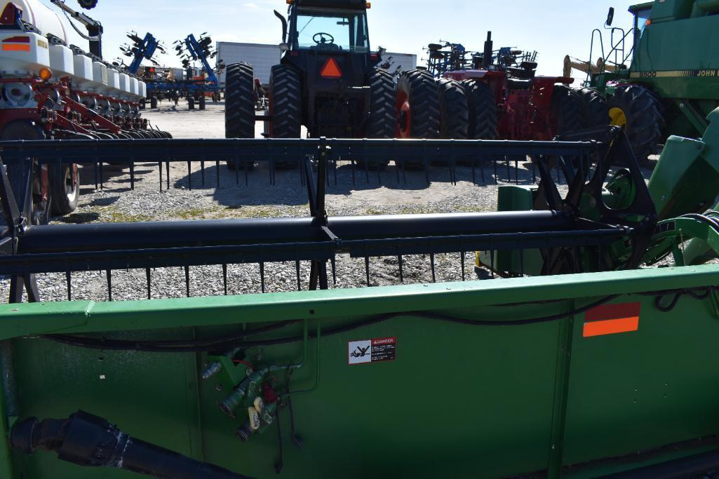 2001 John Deere 925F 25' platform