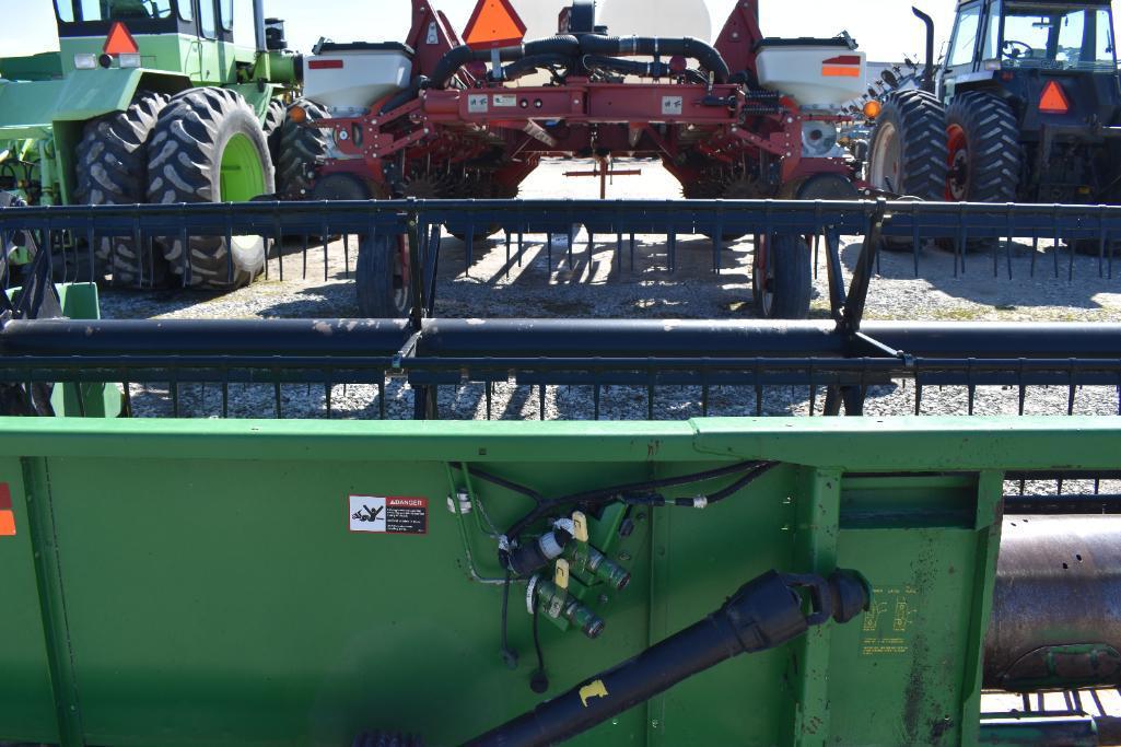 2001 John Deere 925F 25' platform
