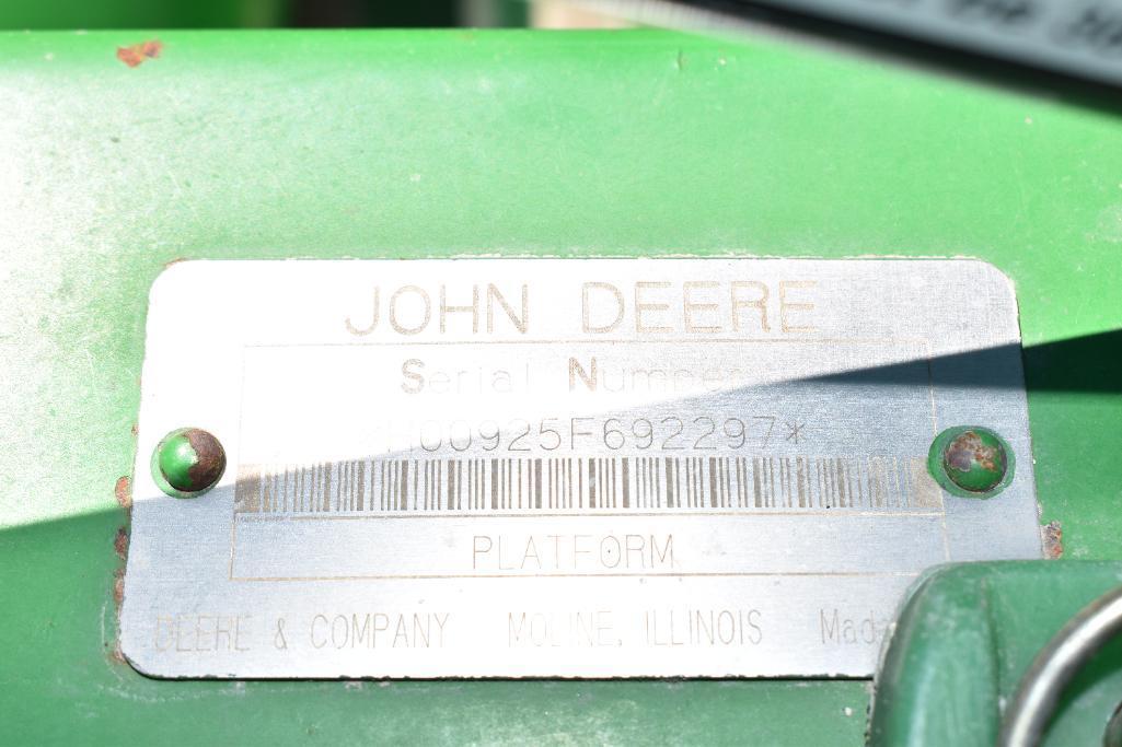 2001 John Deere 925F 25' platform