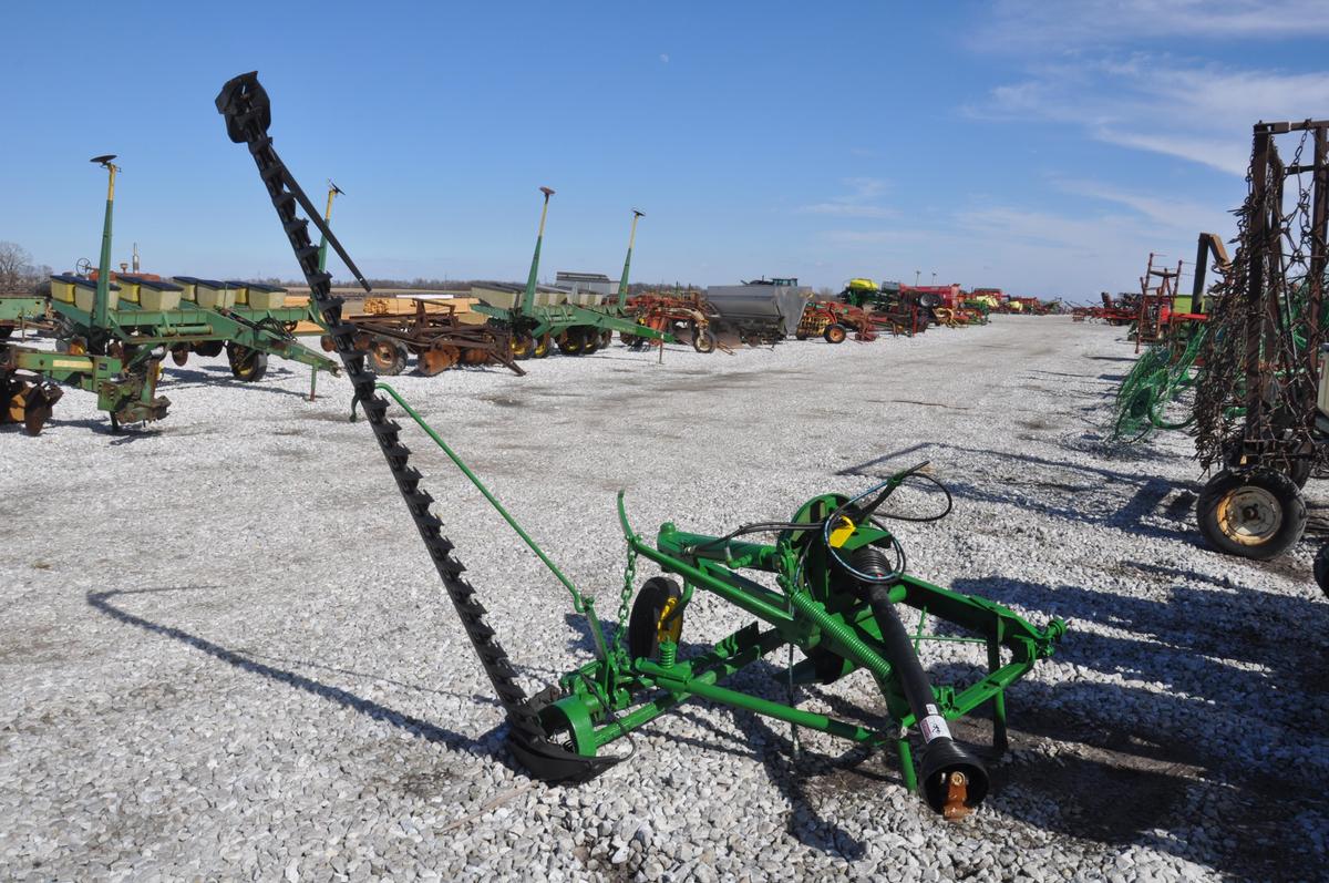 John Deere 38 7' sickle bar mower