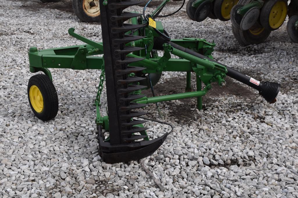 John Deere 38 7' sickle bar mower