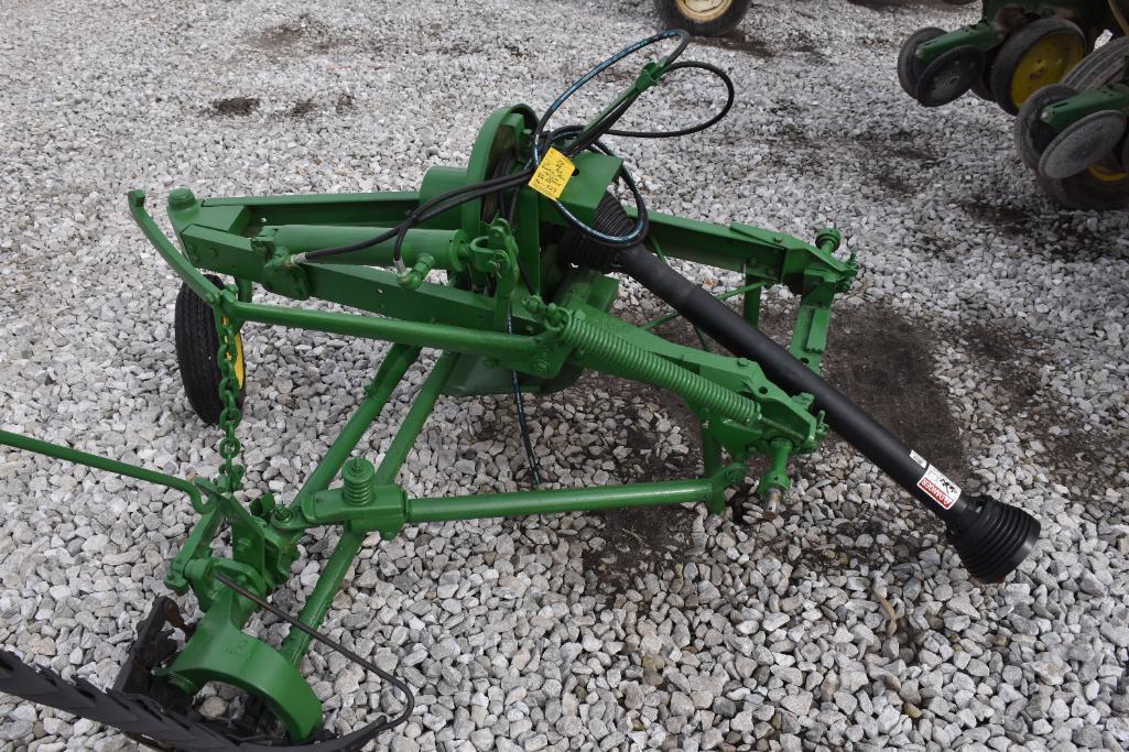 John Deere 38 7' sickle bar mower
