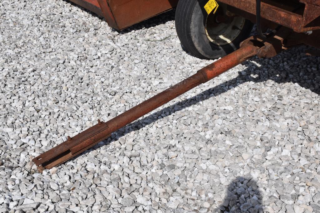 Barge wagon on running gear w/ hoist
