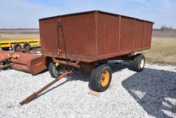 Barge wagon on running gear w/ hoist
