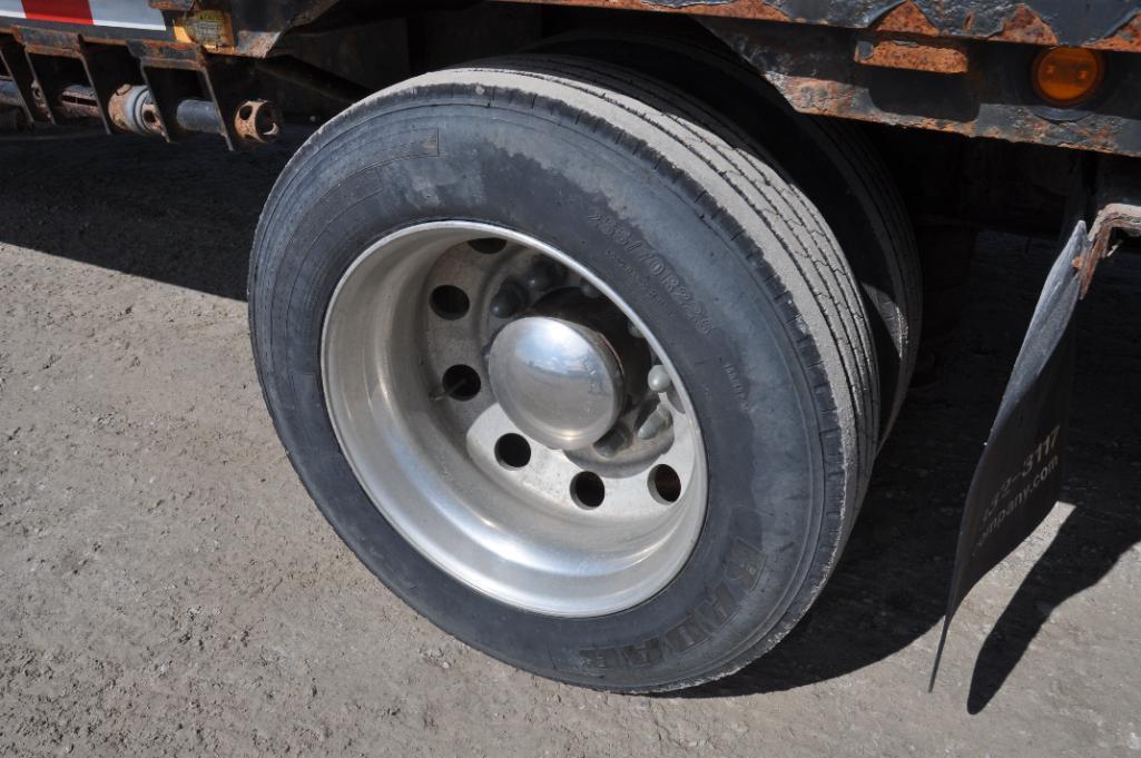 2006 Jet 53' step deck trailer