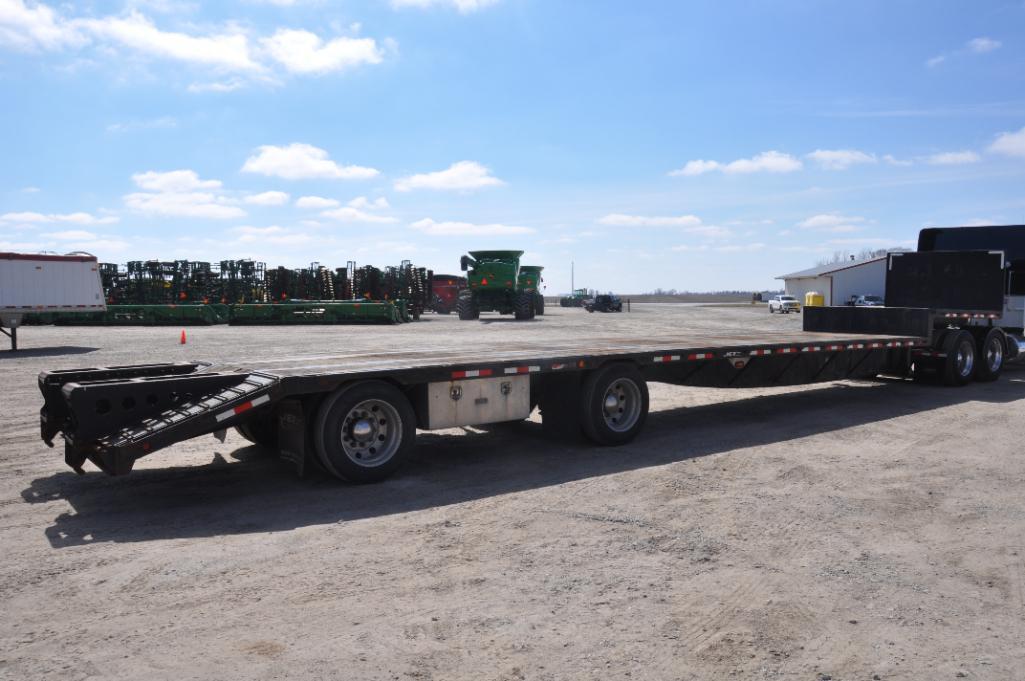 2006 Jet 53' step deck trailer